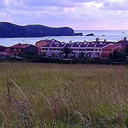 Casa Adosada Playa Verdicio Hébergement de vacances Luanco