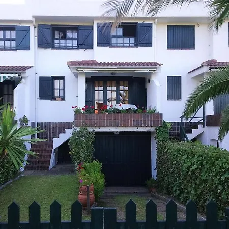 Hébergement de vacances Casa Adosada Playa Verdicio Luanco